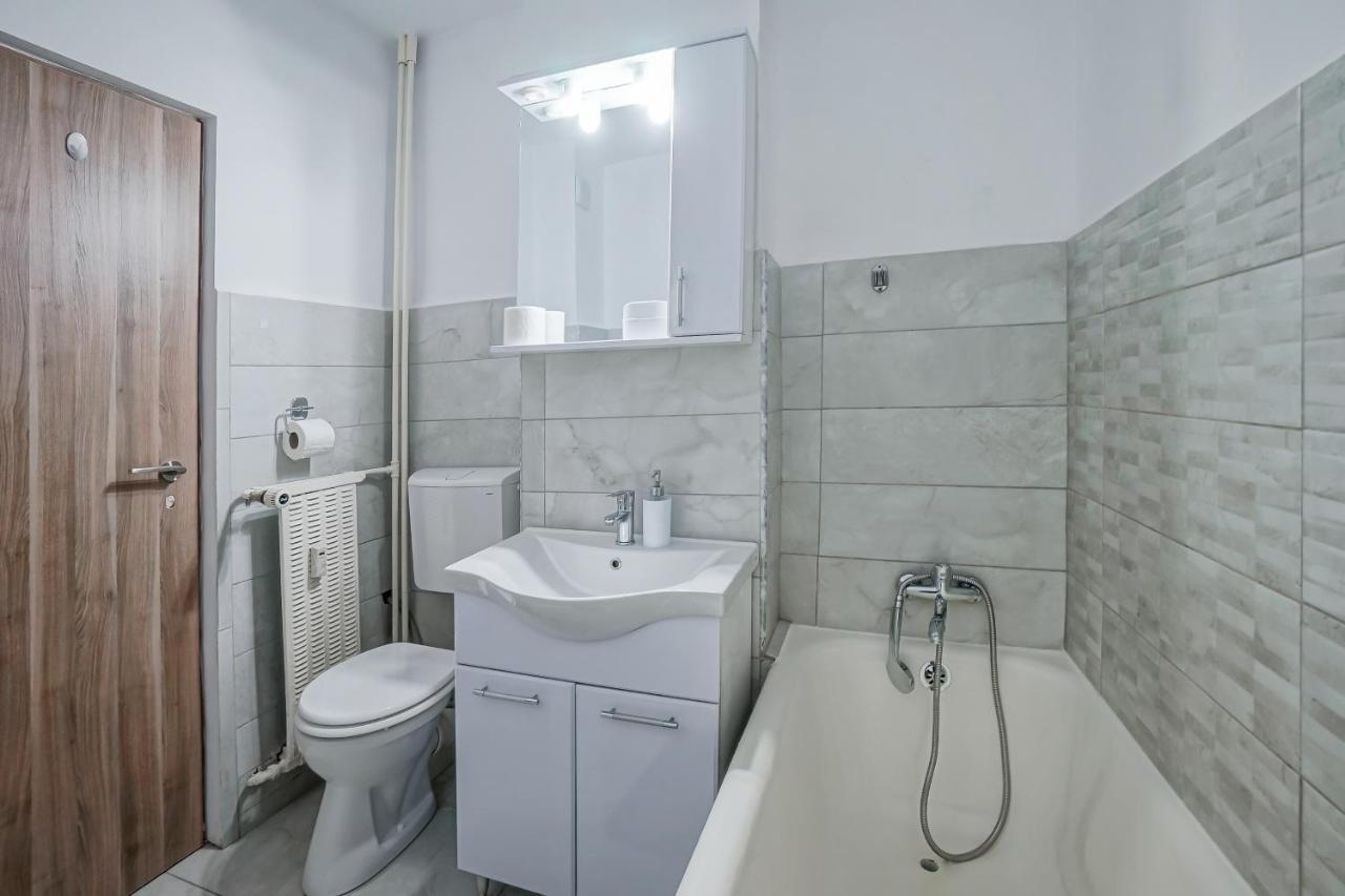 Roof View Bucharest Artesian Fountains Apartment Ngoại thất bức ảnh